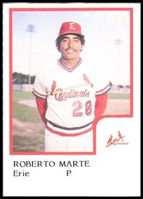 19 Roberto Marte
